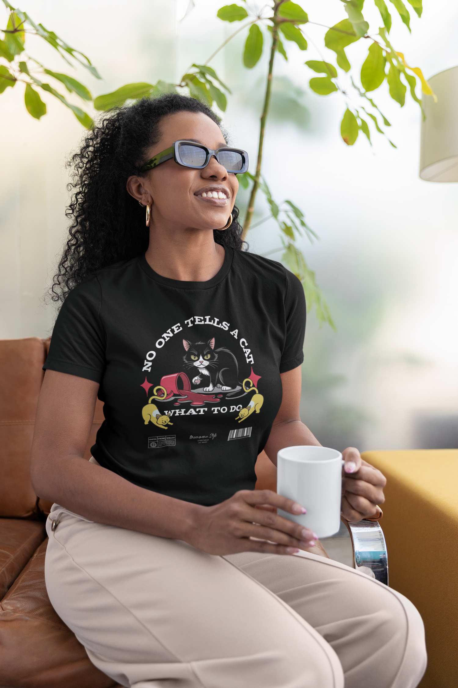 INDEPENDENT PAWS Graphic T-Shirt | Unisex Streetwear